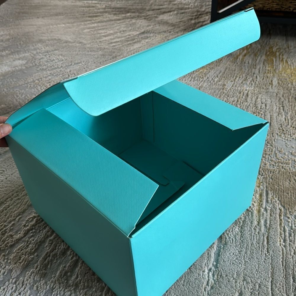 Authentic Tiffany & Co. Large Empty Box With swing Lid 12 X 12 8 Inches - Picture 5 of 11